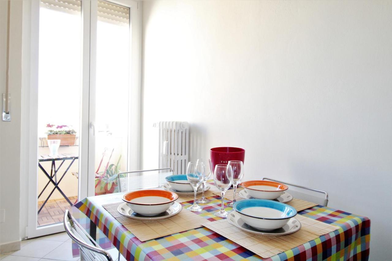 Le Case Di Italo - Via Grande 215 Apartment Livorno Exterior photo